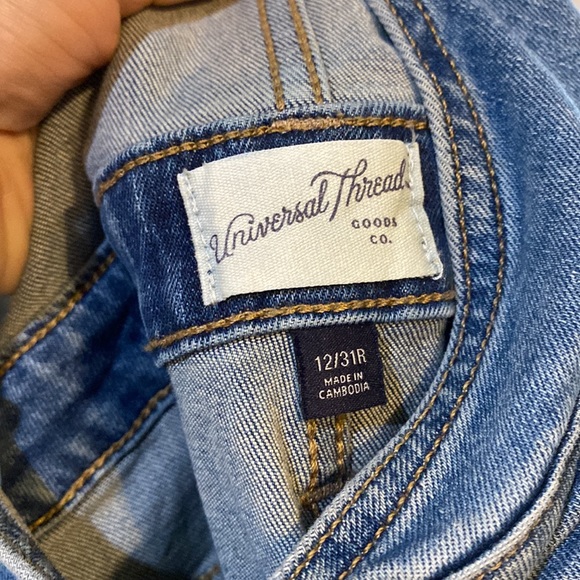 Distressed hem overalls - Picture 5 of 5